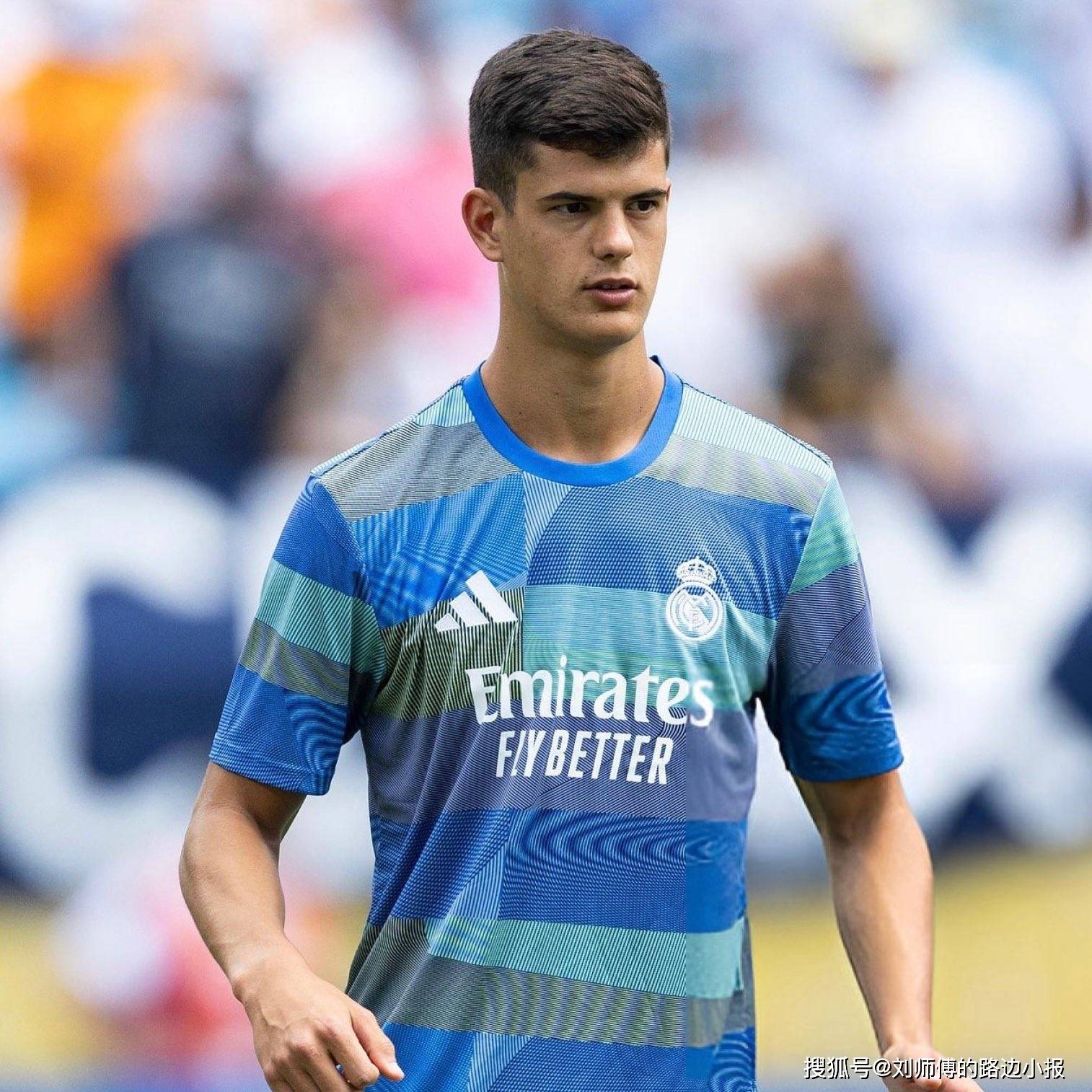 jiuyou-马赛训练开放日；转会期临场应变引欢呼；德甲在即；团队化学反应显著-jiuyou